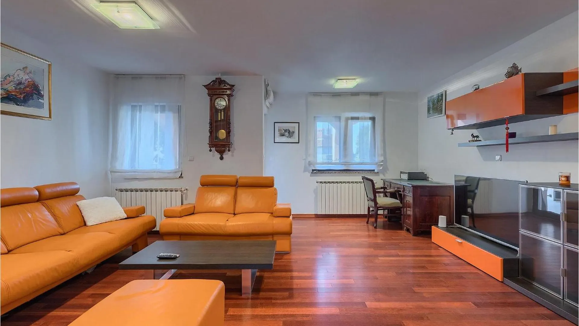 Villa Holiday Pula 0*,